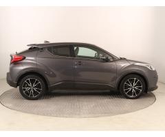 Toyota C-HR 1.8 Hybrid 90kW - 8