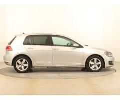 Volkswagen Golf 2.0 TDI 110kW - 8