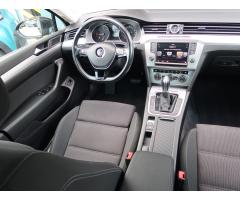 Volkswagen Passat 2.0 TDI 110kW - 9