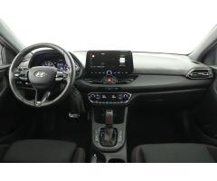 Hyundai i30 1.5 T-GDI MHEV 117kW - 9