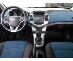 Chevrolet Cruze 1.8 i 16V 104kW - 10