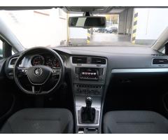 Volkswagen Golf 2.0 TDI 110kW - 10