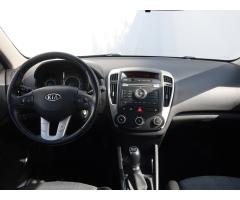 Kia Cee`d 1.6 CRDi 85kW - 10