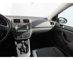 Volkswagen Golf 1.6 75kW - 11