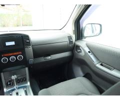 Nissan Navara 2.5 D 140kW - 11