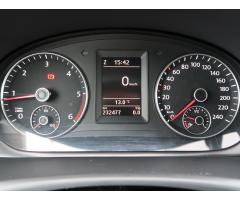 Volkswagen Touran 2.0 TDI 103kW - 17