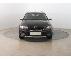 ŠKODA SUPERB COMBI 2.0TDI 140 LAURIN&K 4X4 DSG 7ST