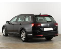 Volkswagen Passat 2.0 TDI 90kW - 5