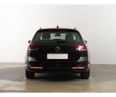 Volkswagen Passat 2.0 TDI 90kW - 6