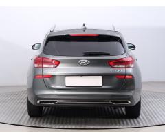 Hyundai i30 1.5 T-GDI MHEV 117kW - 6