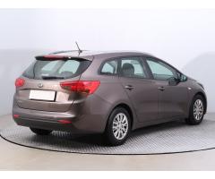 Kia Cee`d 1.4 MPI 74kW - 7