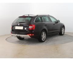 Škoda Octavia 2.0 TDI 135kW - 7