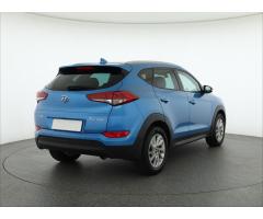 Hyundai Tucson 1.7 CRDi 85kW - 7