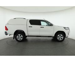 Toyota Hilux 2.4 D-4D 110kW - 8