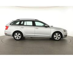 Škoda Octavia 1.6 TDI 85kW - 8