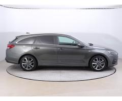 Hyundai i30 1.5 T-GDI MHEV 117kW - 8