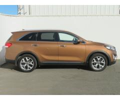 Kia Sorento 2.2 CRDi 147kW - 8