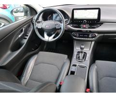 Hyundai i30 1.5 T-GDI MHEV 117kW - 9