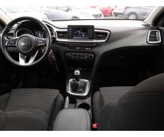 Kia Cee`d 1.4 CVVT 73kW - 10