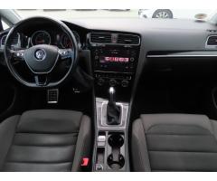 Volkswagen Golf 2.0 TDI 110kW - 10