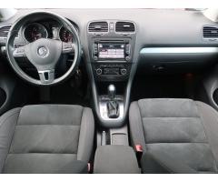 Volkswagen Golf 2.0 TDI 103kW - 10