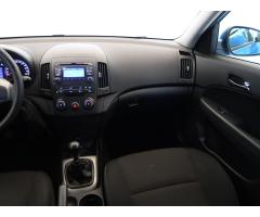 Hyundai i30 1.6 CRDi 66kW - 11