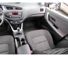 Kia Cee`d 1.4 MPI 74kW - 11