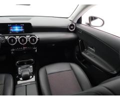 Mercedes-Benz CLA 200 120kW - 11