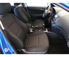 Hyundai i30 1.6 CRDi 66kW - 12