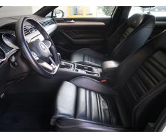 Volkswagen Passat 2.0 TDI 140kW - 16