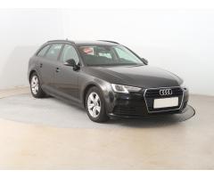 Audi A4 Avant 35 TDI S tronic DSG