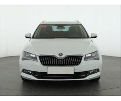 ŠKODA SUPERB COMBI 2.0TDI 140 LAURIN&K 4X4 DSG 7ST