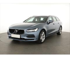 Volvo V90 D4 140kW - 3