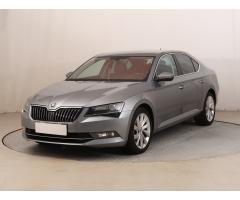 Škoda Superb 2.0 TDI 140kW - 3