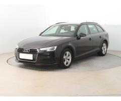 Audi A4 Avant 35 TDI S tronic DSG