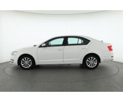 Audi Q3 S tronic DSG Zlevněno o 22 000 Kč