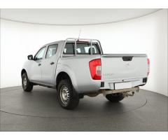 Nissan Navara 2.3 dCi 120kW - 5