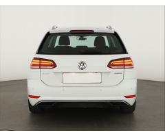 Volkswagen Golf 1.5 TSI 96kW - 6