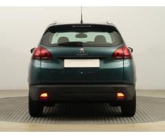 Peugeot 2008 1.2 PureTech 81kW - 6