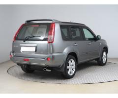 Nissan X-Trail 2.2 dCi 100kW - 7