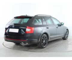 Škoda Octavia RS 2.0 TDI 4x4 DSG 135kW - 7