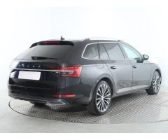 Škoda Superb 2.0 TDI 110kW - 7