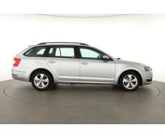 Škoda Octavia 1.6 TDI 85kW - 8