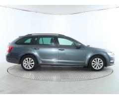 Škoda Octavia 2.0 TDI 110kW - 8