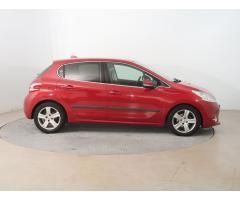 Peugeot 208 1.6 e-HDi 68kW - 9