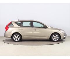 Kia Cee`d 1.4 CVVT 77kW - 8