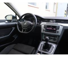 Volkswagen Passat 2.0 TDI 110kW - 10