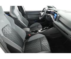 Volkswagen Golf 1.5 eTSI 110kW - 10