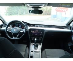 Volkswagen Passat 1.6 TDI 88kW - 10