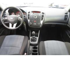 Kia Cee`d 1.4 CVVT 77kW - 10